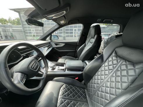 Audi SQ7 2021 - фото 42