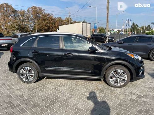 Kia Niro 2019 - фото 10