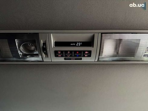 Volkswagen Multivan 2018 - фото 30