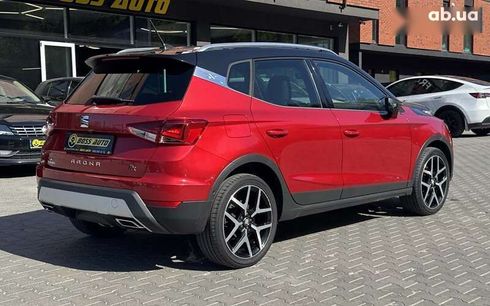 SEAT Arona 2019 - фото 6