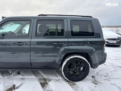 Jeep Patriot 2014 серый - фото 3