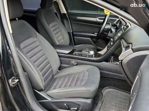 Ford Fusion 2017 - фото 13