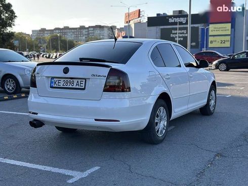 Skoda Octavia 2012 - фото 17