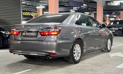 Toyota Camry 2016 - фото 25