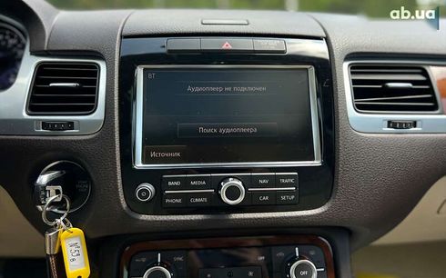 Volkswagen Touareg 2012 - фото 16