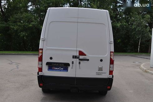 Renault Master 2019 - фото 10
