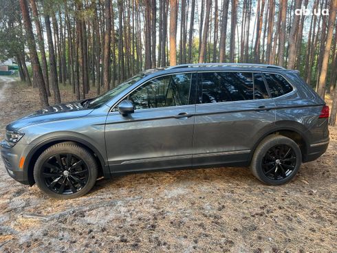Volkswagen Tiguan Allspace 2018 серый - фото 3