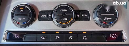 Volkswagen Passat 2015 - фото 18