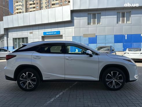 Lexus RX 2021 белый - фото 4