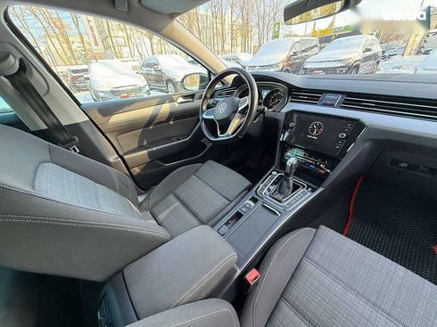 Volkswagen Passat 2020 - фото 29