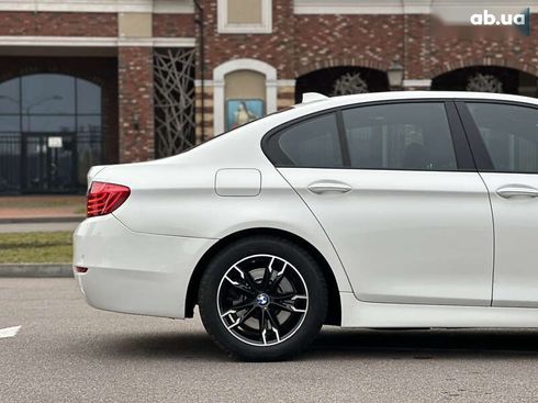 BMW 5 серия 2016 - фото 15