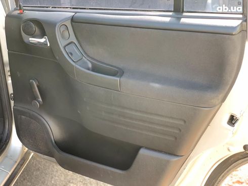 Opel Zafira 2004 серый - фото 47