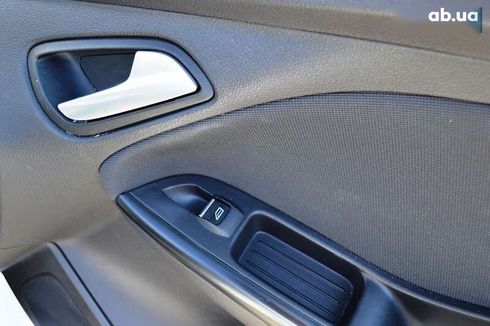 Ford Focus 2013 - фото 30