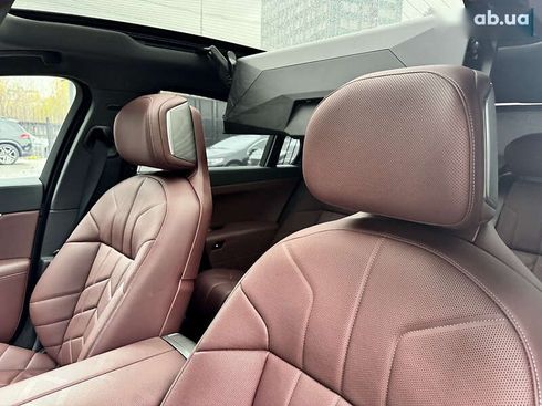 BMW 7 серия 2023 - фото 28