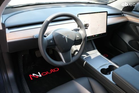 Tesla Model 3 2022 серый - фото 5