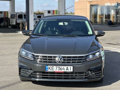 Volkswagen Passat 2016 - фото 18