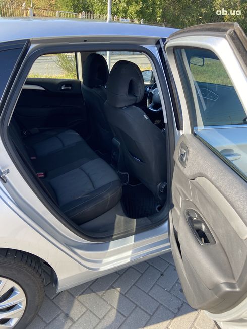 Citroёn C4 2013 серебристый - фото 12
