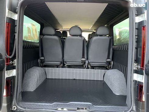 Renault Trafic 2019 - фото 26