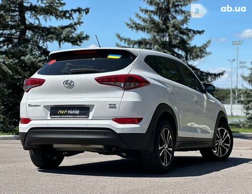 Hyundai Tucson 2017 - фото 21