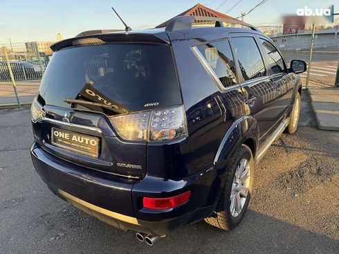 Mitsubishi Outlander 2012 - фото 7