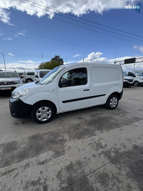 Renault Kangoo 2020 - фото 6