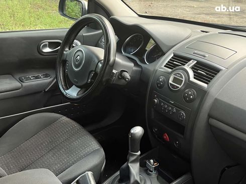 Renault Megane 2006 бежевый - фото 20