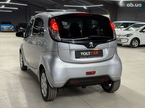 Peugeot iOn 2011 - фото 21
