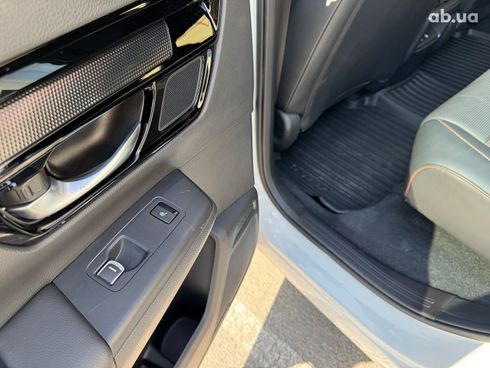 Honda CR-V 2023 белый - фото 22