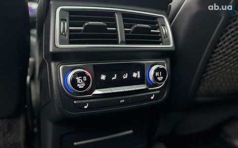 Audi Q7 2016 - фото 19