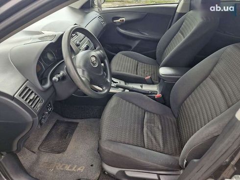 Toyota Corolla 2009 - фото 13