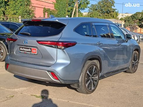 Toyota Highlander 2020 серый - фото 10
