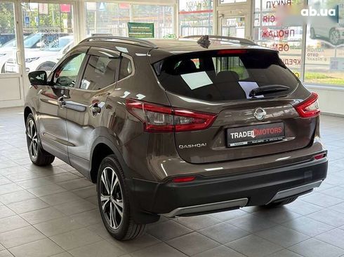 Nissan Qashqai 2017 - фото 9