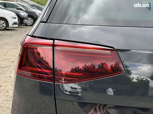 Volkswagen Passat 2021 - фото 23