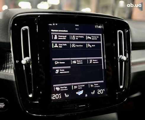 Volvo XC40 2022 - фото 23