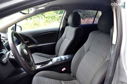 Toyota Avensis 2011 - фото 17