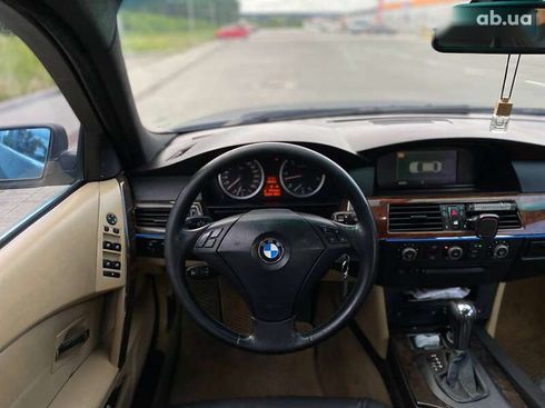 BMW 5 серия 2004 - фото 22