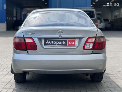 Nissan Almera 2005 серый - фото 7