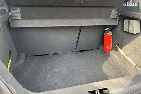 Opel Astra 2010 - фото 23