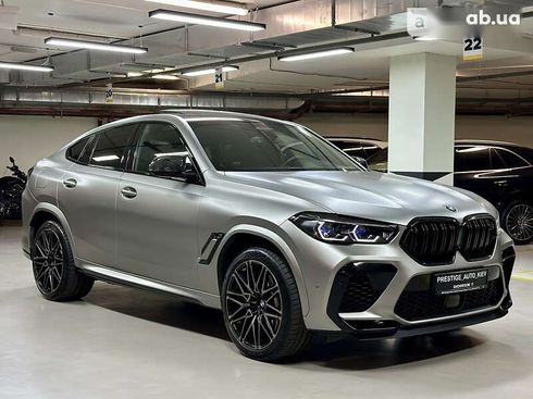 BMW X6 M 2022 - фото 11