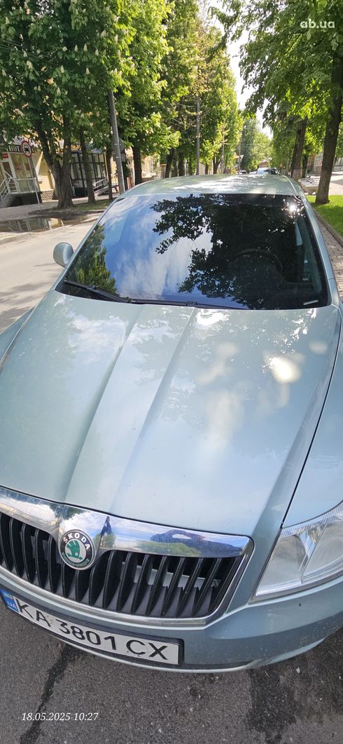 Skoda Octavia 2011 зеленый - фото 13