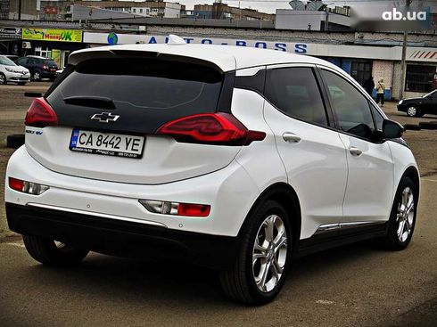 Chevrolet Bolt 2021 - фото 3