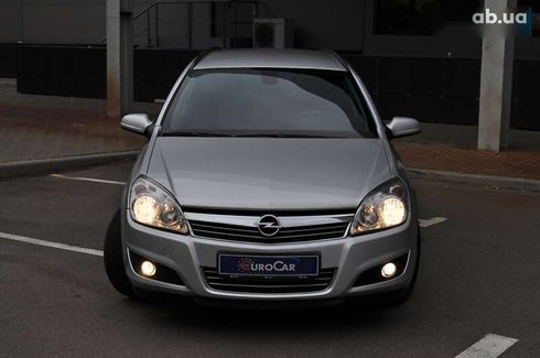 Opel Astra 2008 - фото 3