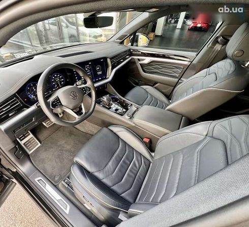 Volkswagen Touareg 2023 - фото 24