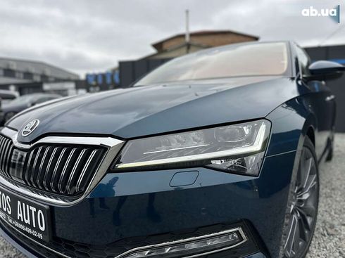 Skoda Superb 2019 - фото 26