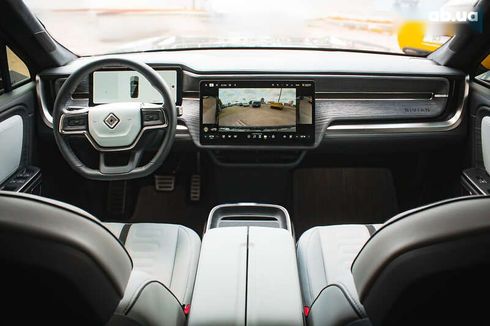 Rivian R1S 2023 - фото 15