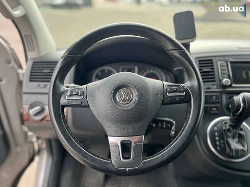 Volkswagen Multivan 2015 - фото 16