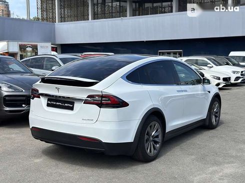 Tesla Model X 2019 - фото 4