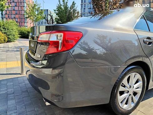 Toyota Camry 2012 - фото 20