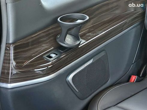 Mercedes-Benz V-Класс 2022 - фото 21