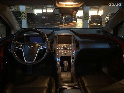 Opel Ampera 2011 - фото 9